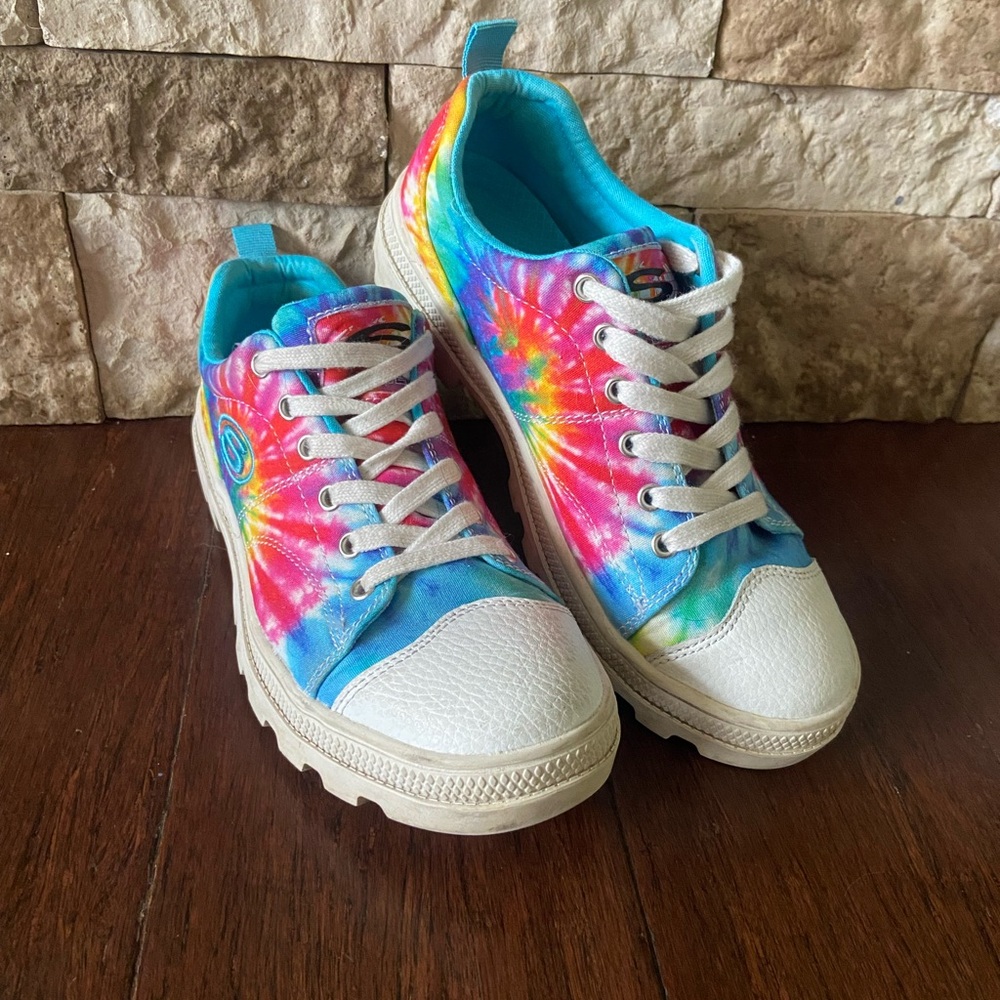 Skechers Tie Dye Roadies Sneaker